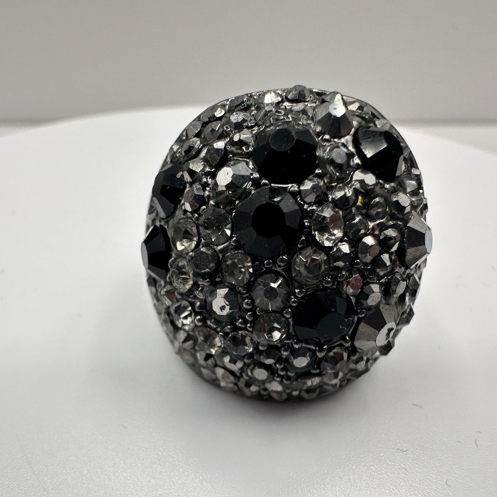 Vintage 90s Silver Dome Ring with Black Rhinestone - Boho Jewelry